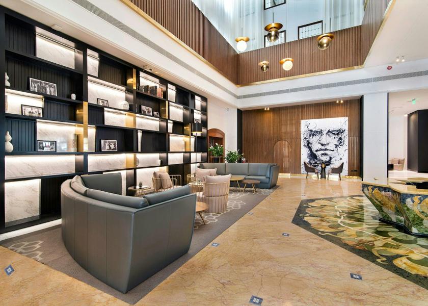 Abu Dhabi Emirate Abu Dhabi Interior view