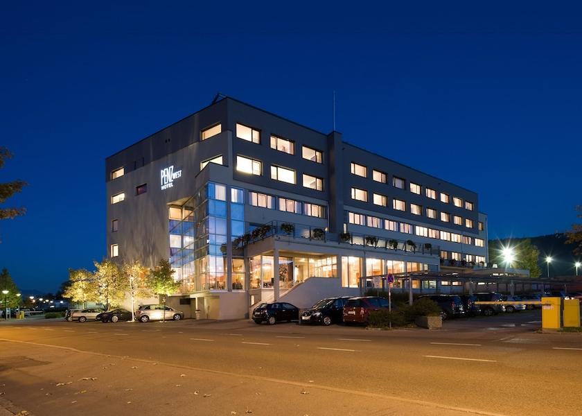 Tyrol Innsbruck Front of property - evening/night