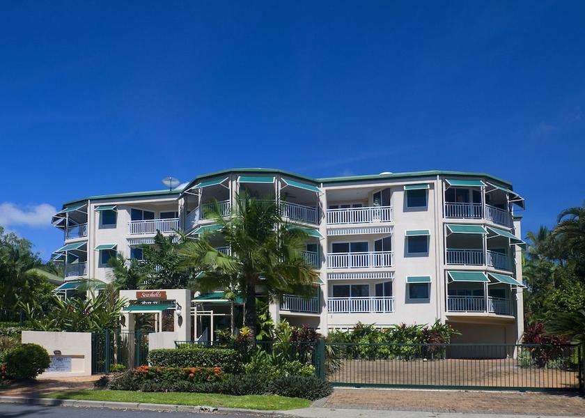 Queensland Cairns Room