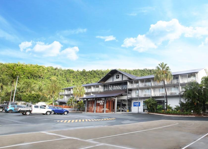 Queensland Cannonvale Front of property