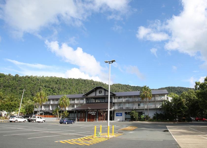 Queensland Cannonvale Parking
