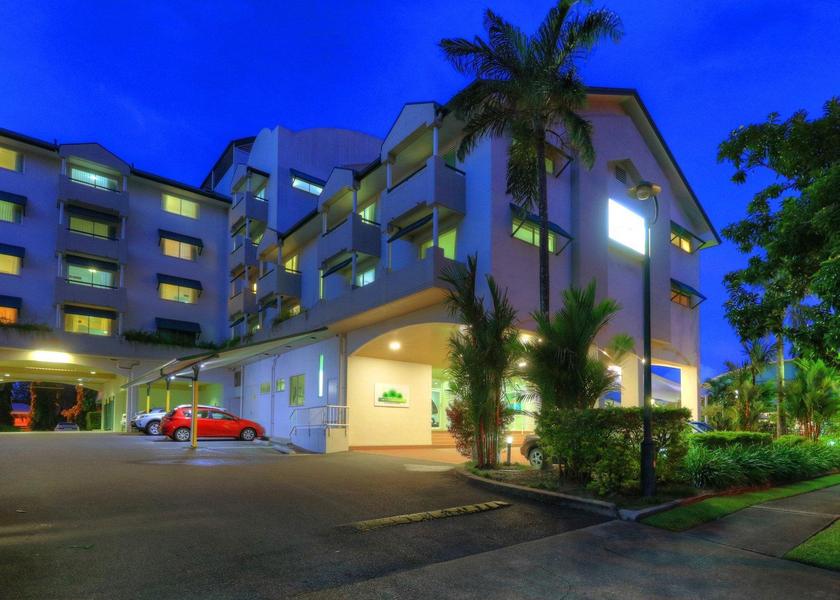 Queensland Cairns Hotel Exterior