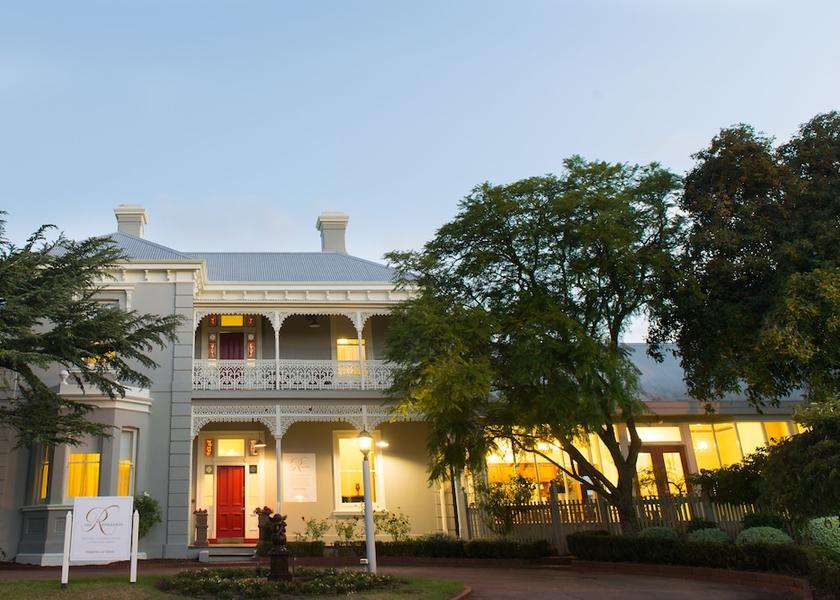 Victoria Bairnsdale Facade