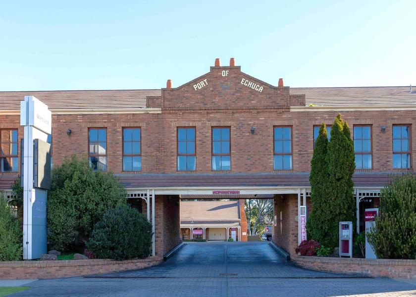Victoria Echuca Exterior Detail