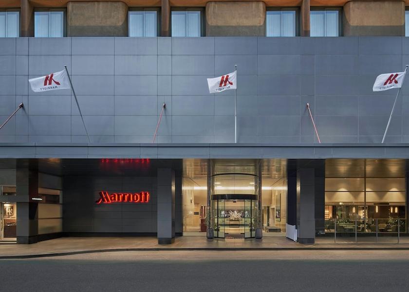 Victoria Melbourne Exterior