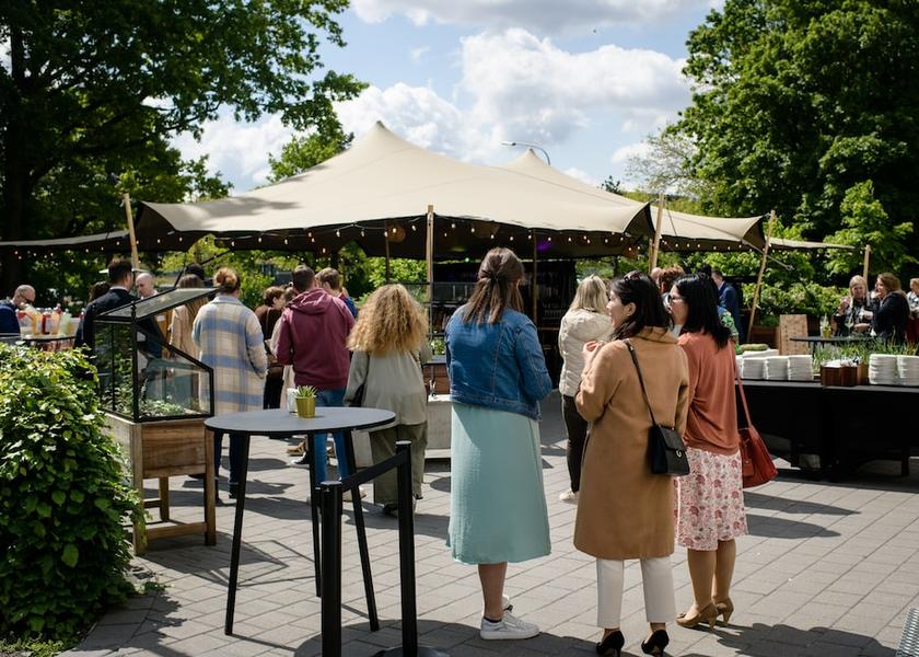 Children's play area - outdoor