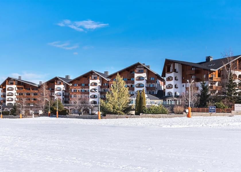  Bansko Exterior Detail