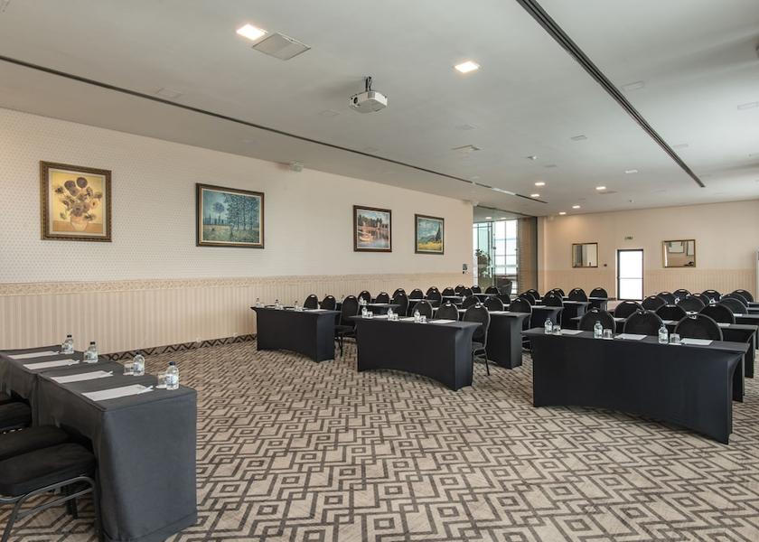  Sofia Meeting Room