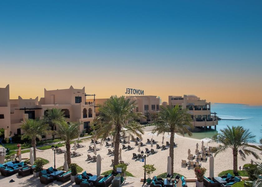  Manama Exterior Detail