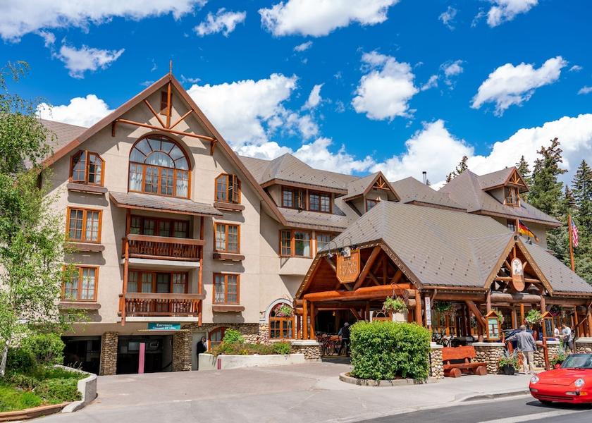 Alberta Banff Exterior