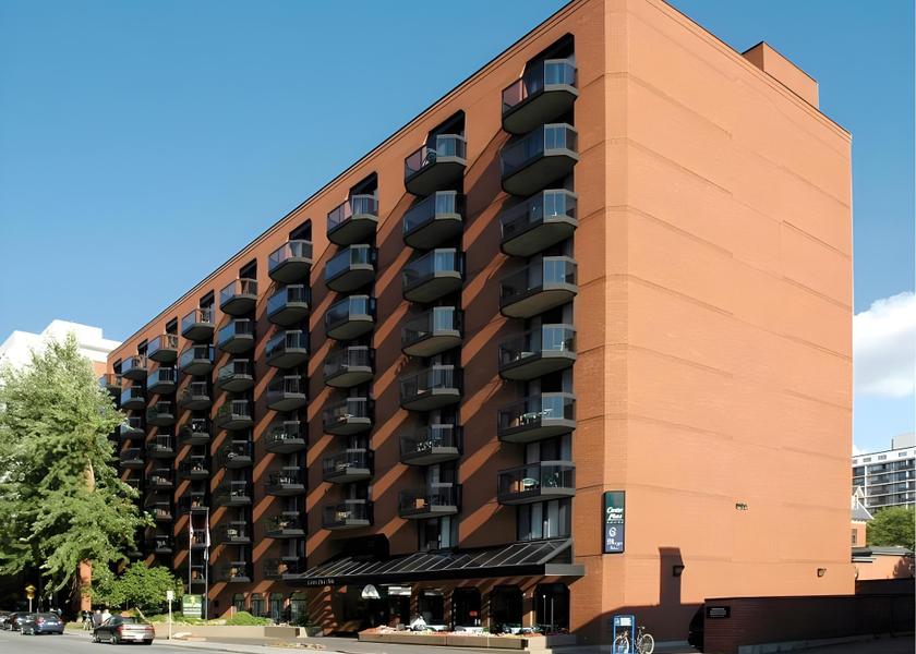 Ontario Ottawa Hotel Exterior