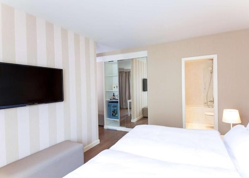 Canton of Geneva Geneva Room