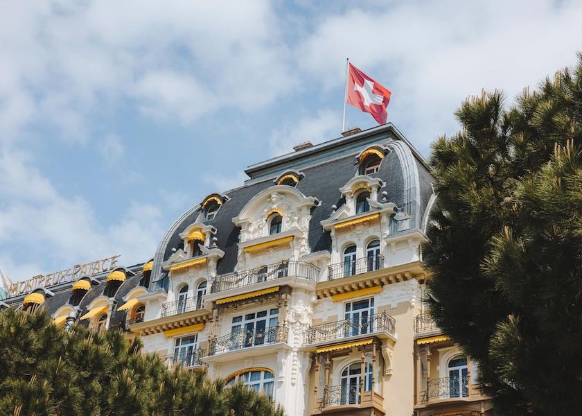 Canton of Vaud Montreux Front of property