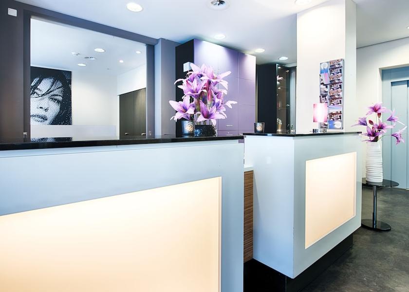 Canton of Zurich Zurich Reception