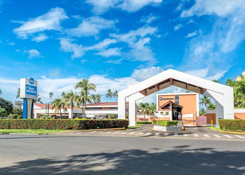 Puntarenas Jaco Exterior Detail