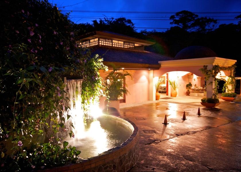 Alajuela Aguas Zarcas Exterior Detail