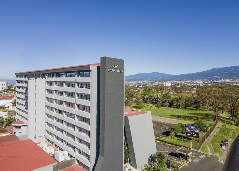 Alajuela San Jose Exterior Detail