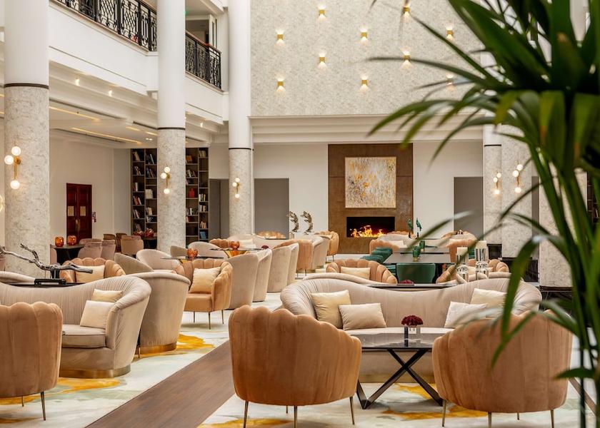 Larnaca District Egkomi Lobby