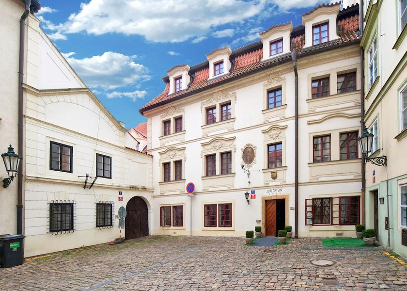 Prague (region) Prague Exterior