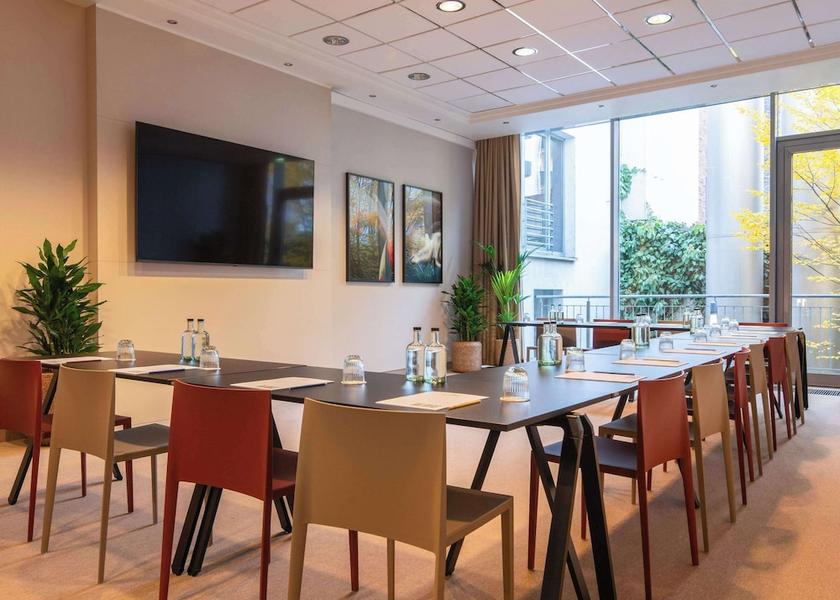 North Rhine-Westphalia Dusseldorf Meeting Room