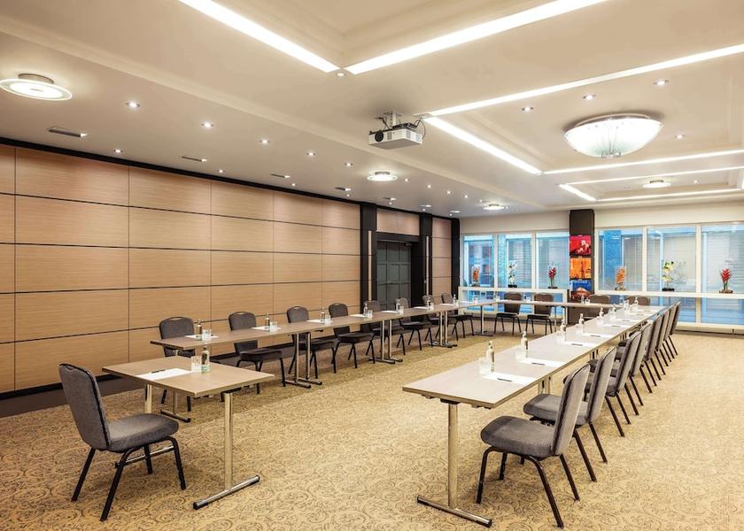 North Rhine-Westphalia Dusseldorf Meeting Room