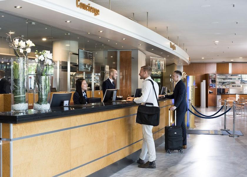 Hessen Frankfurt Reception