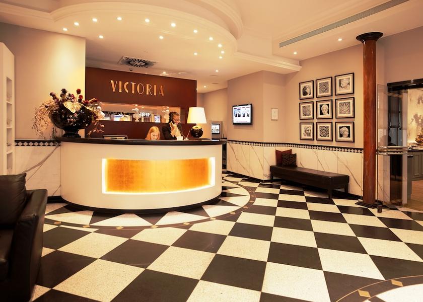 Hessen Frankfurt Lobby sitting area