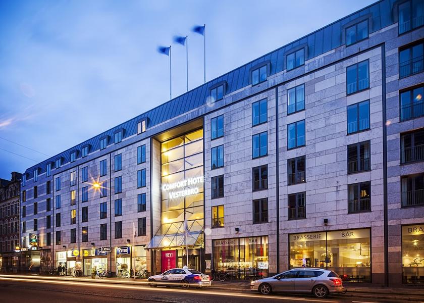 Hovedstaden Copenhagen Front of property - evening/night