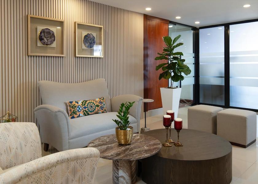  Santiago de los Caballeros Lobby