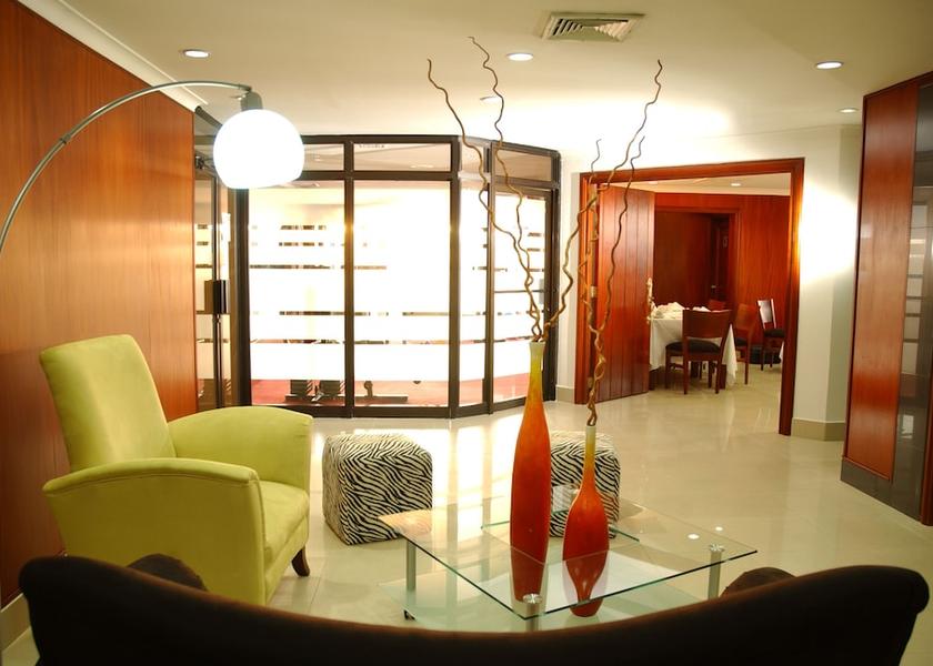  Santiago de los Caballeros Lobby sitting area
