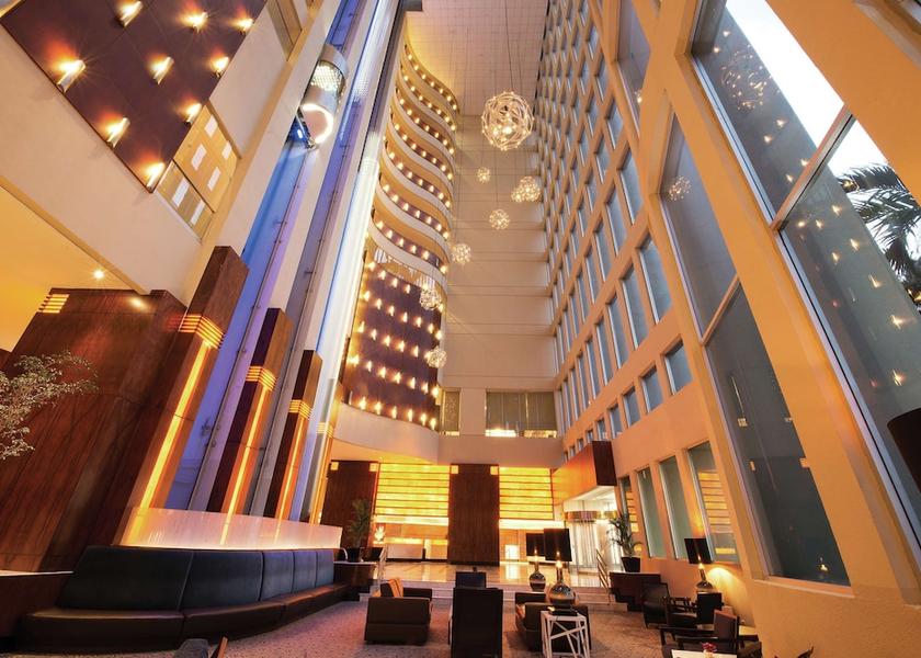 Pichincha Guayaquil Lobby