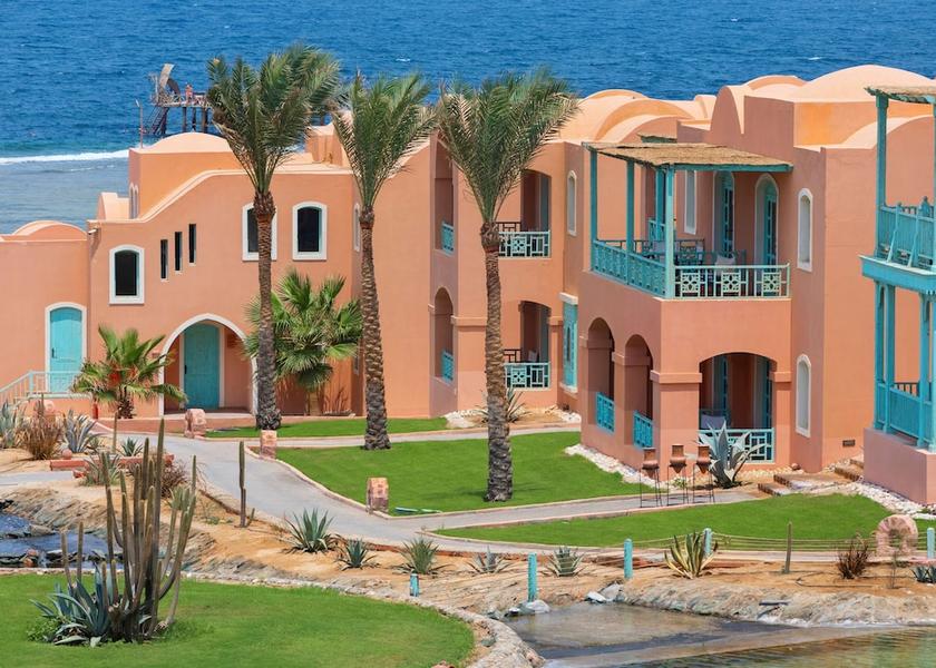  El Quseir Exterior Detail