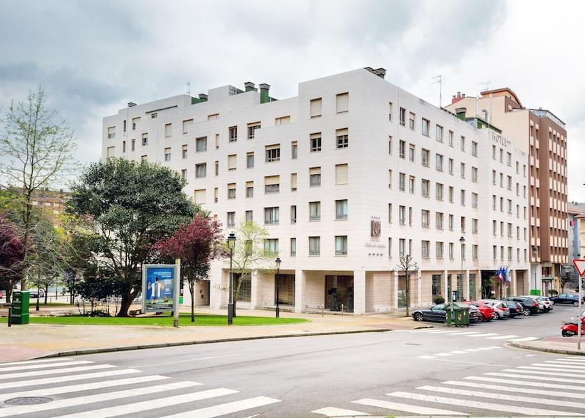 Asturias Aviles Front of property