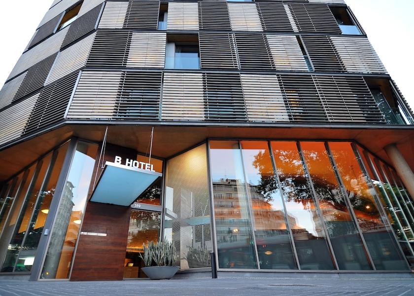 Catalonia Barcelona Interior entrance