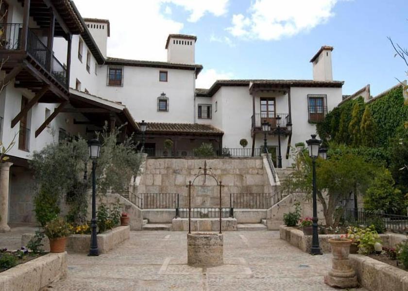 Community of Madrid Chinchon Property grounds
