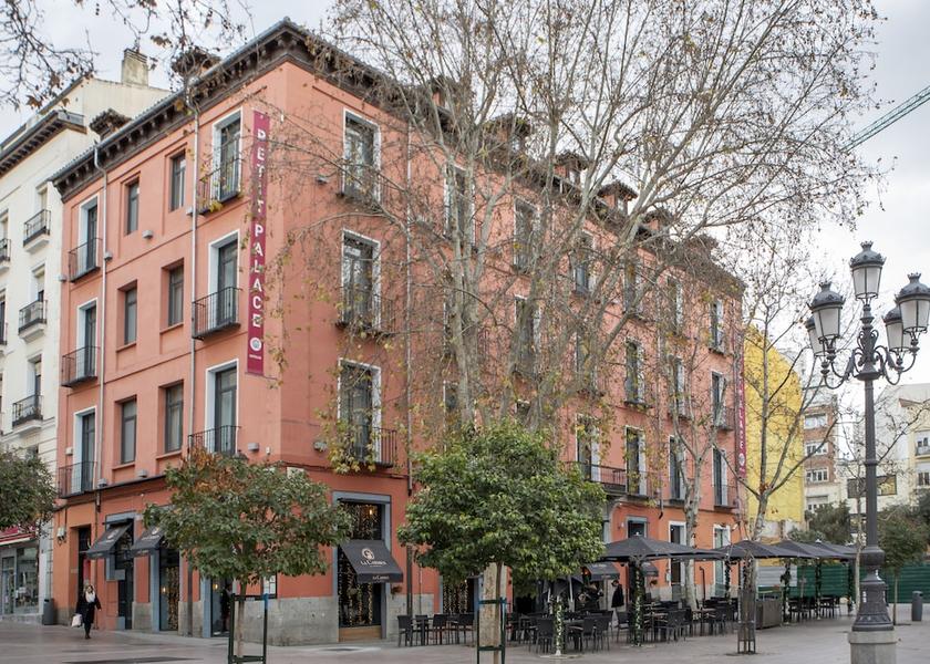 Community of Madrid Madrid Facade