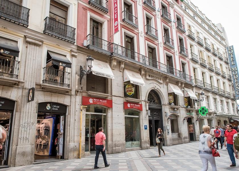 Community of Madrid Madrid Facade