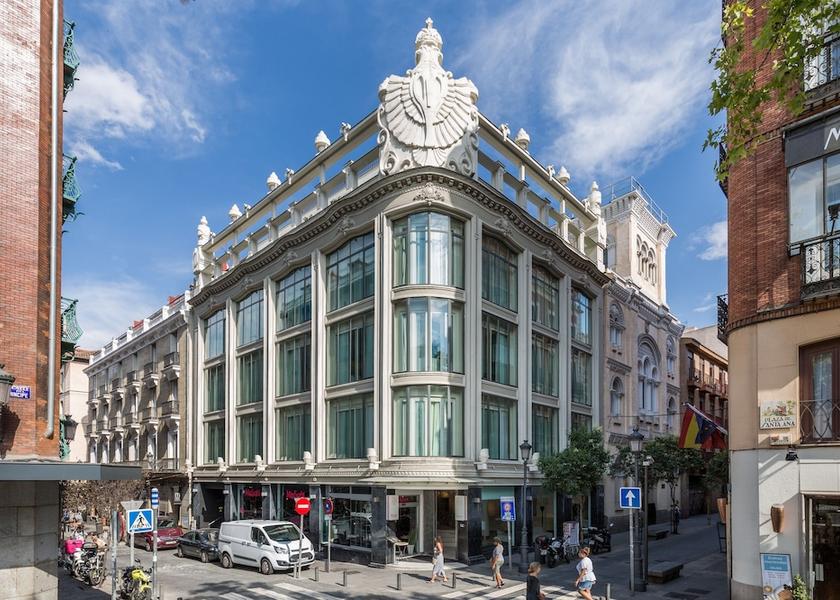 Community of Madrid Madrid Front of property