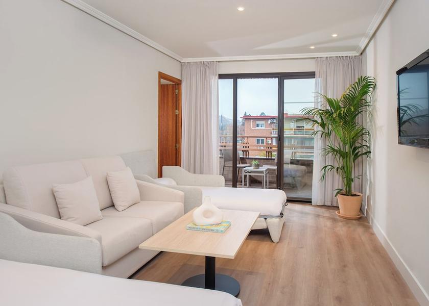 Community of Madrid Madrid Room