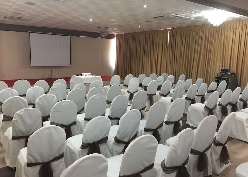 Castile and León Palencia Meeting Room
