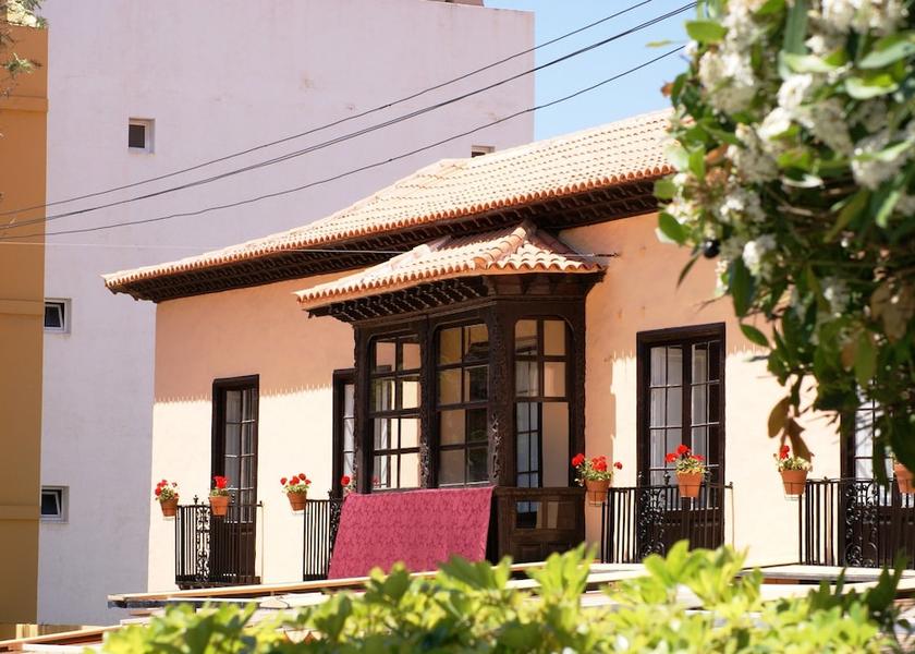 Canary Islands Puerto de la Cruz Exterior