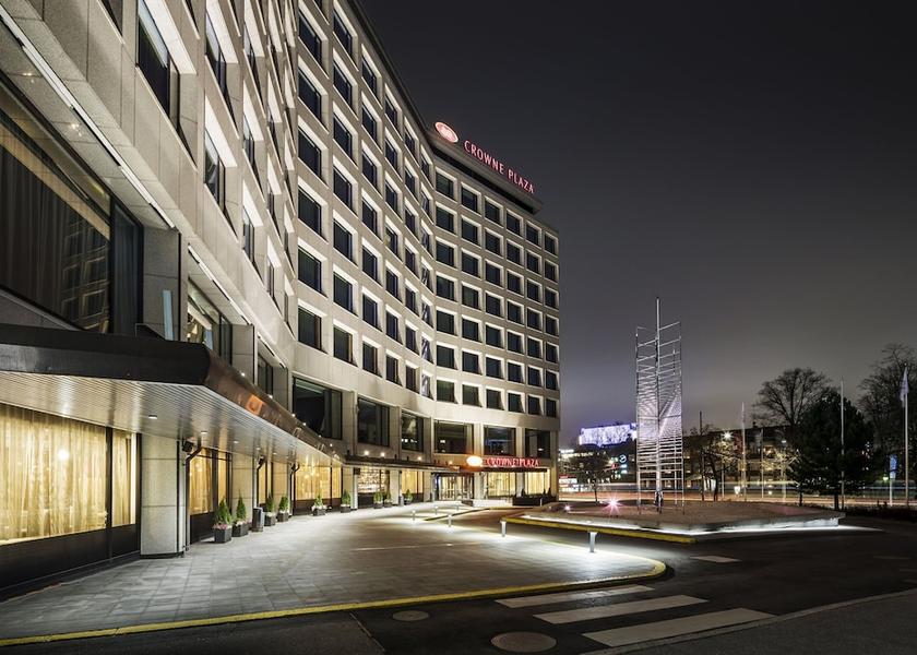  Helsinki Exterior Detail