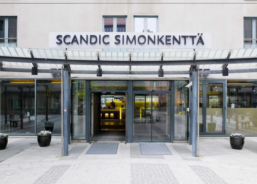  Helsinki Exterior Detail