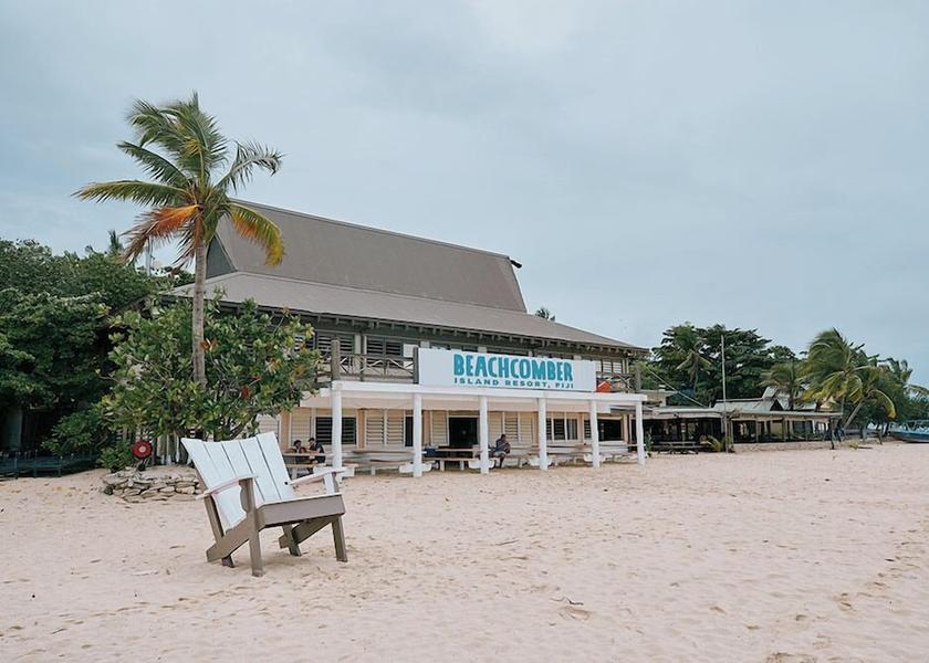 Western Division Beachcomber Island Facade