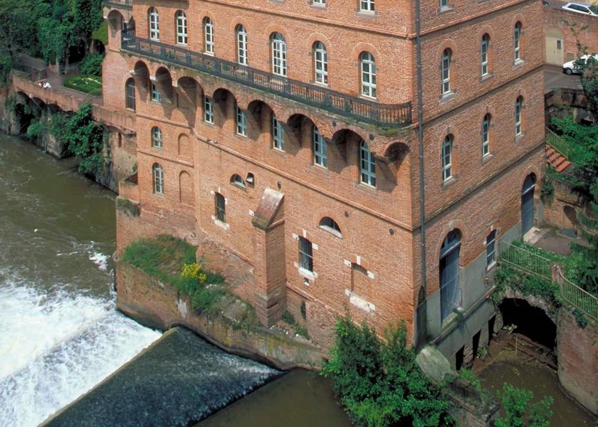 Occitanie Albi Exterior Detail