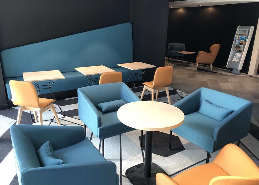 Provence - Alpes - Cote d'Azur Avignon Lobby