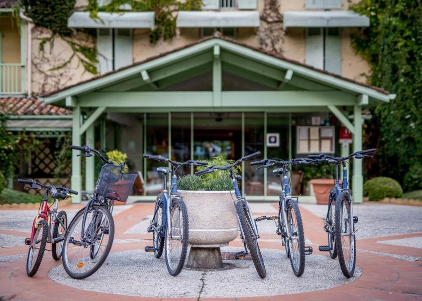 Nouvelle-Aquitaine Bazas Bicycling
