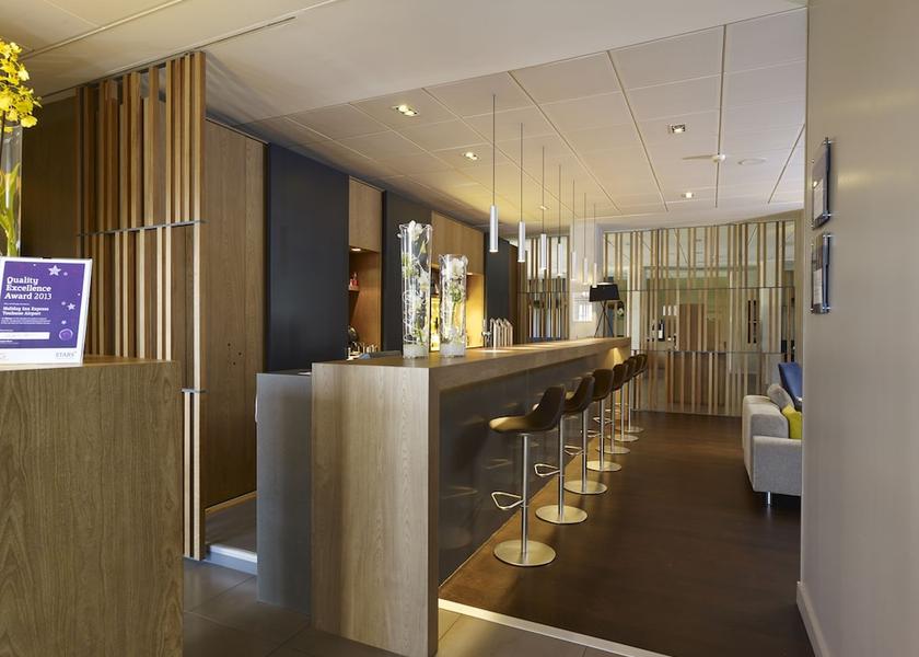 Occitanie Blagnac Bar (on property)