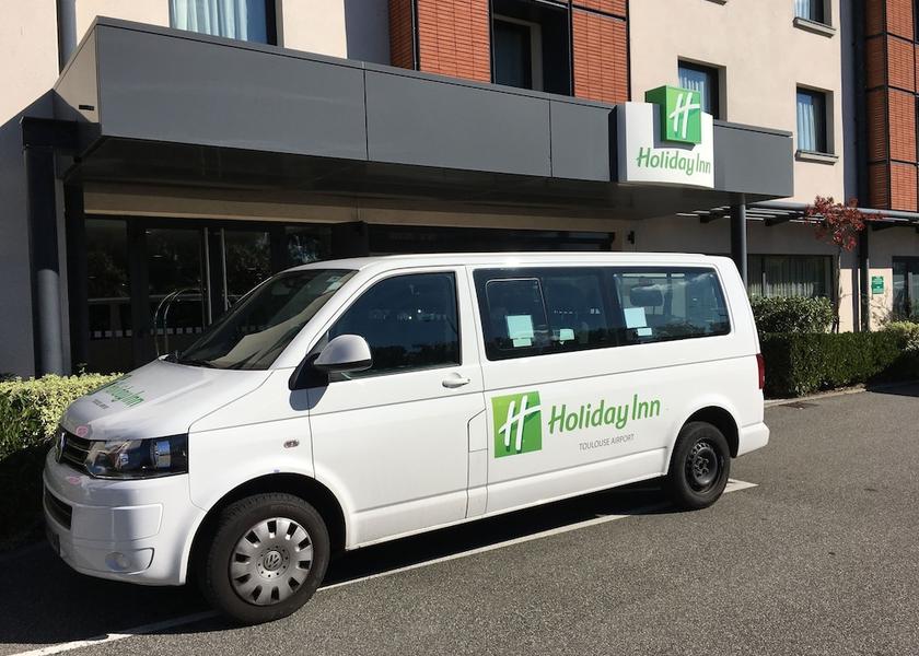 Occitanie Blagnac Airport shuttle