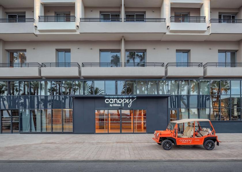 Provence - Alpes - Cote d'Azur Cannes Exterior Detail